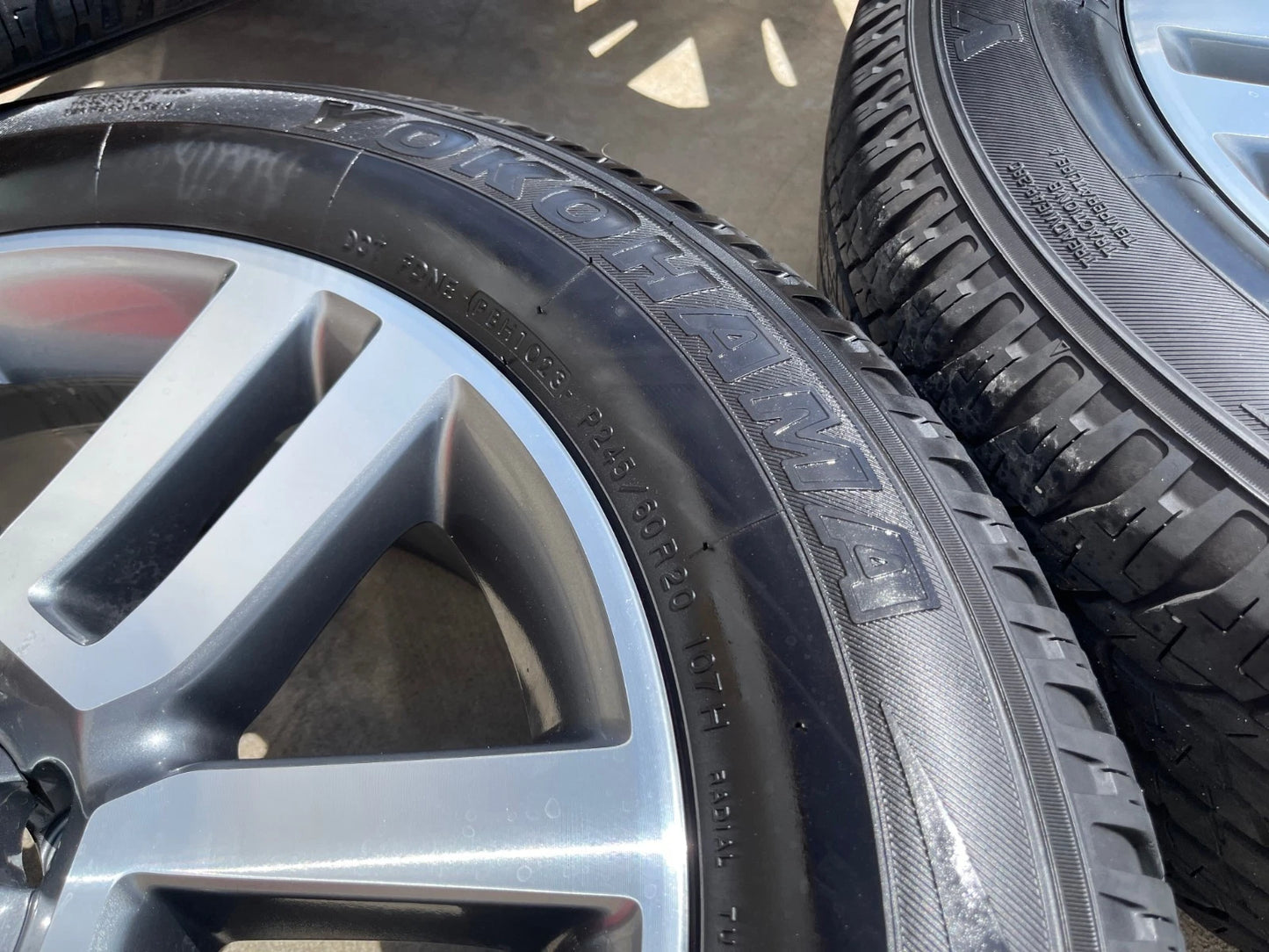 20" Toyota Tacoma 4Runner FJ Cruiser Lexus OEM 69561 wheels rims tires