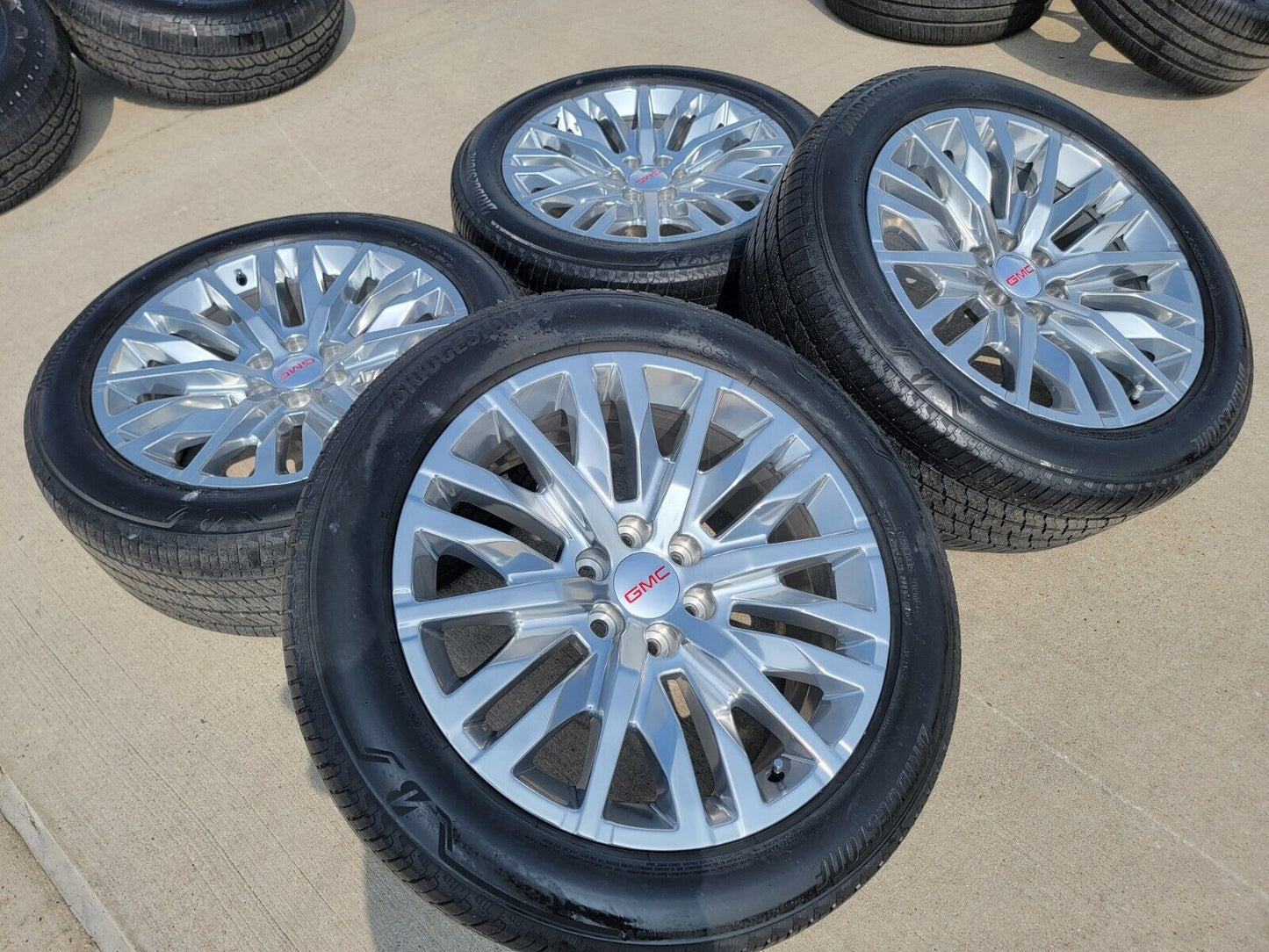 22" GMC Sierra Yukon DENALI Silverado OEM 5921 wheels rims 2021 2022 2023 2024