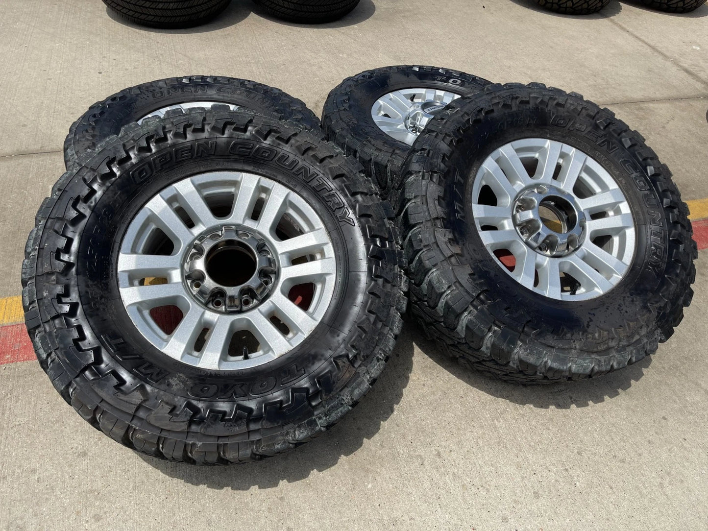 18" Ford F-250 F-350 OEM 10098 rims wheels tires TOYO 35"