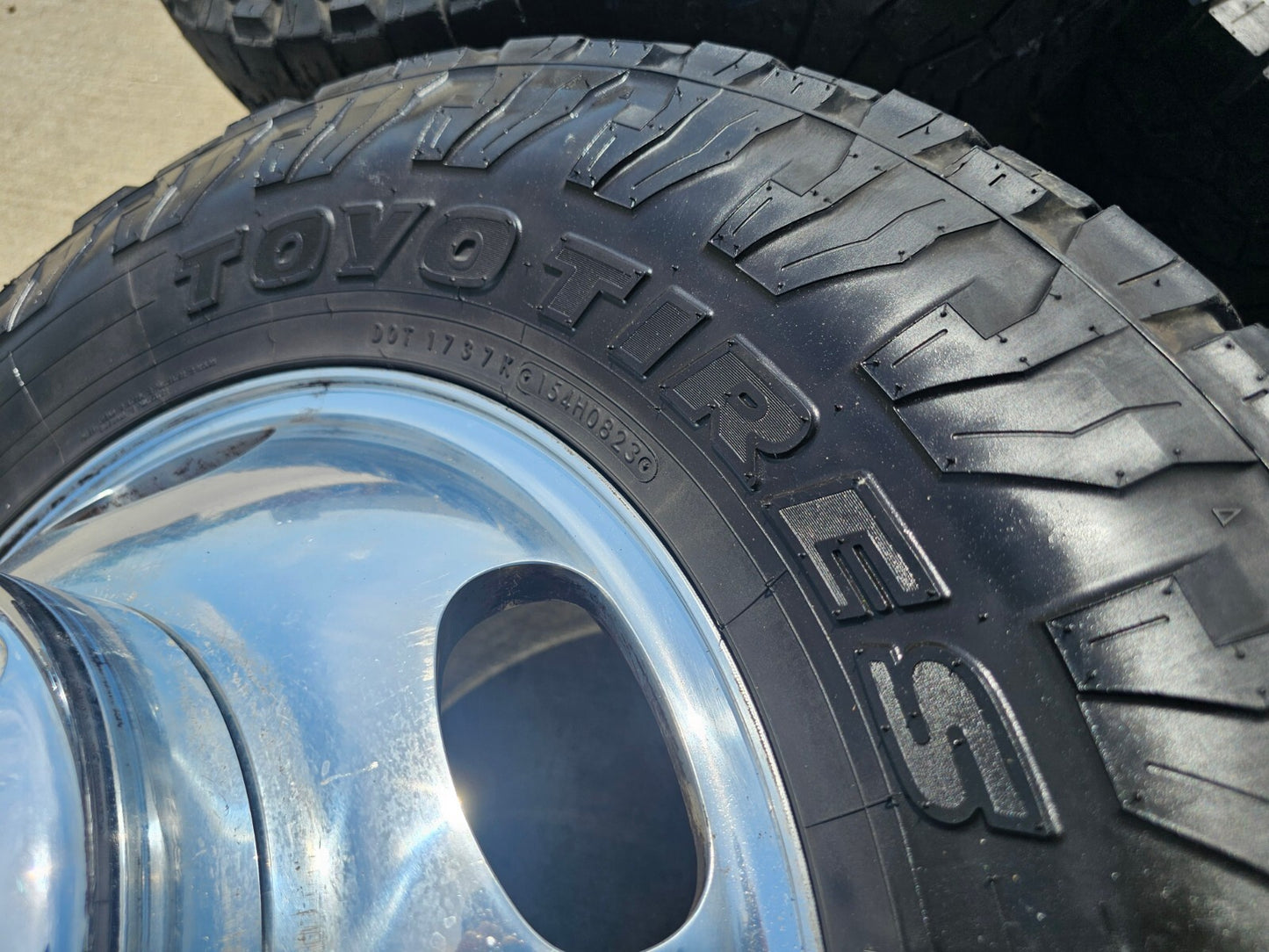 17" Ford F-350 Dually OEM rims wheels 3618 3619 99016 tires TOYO A/T3