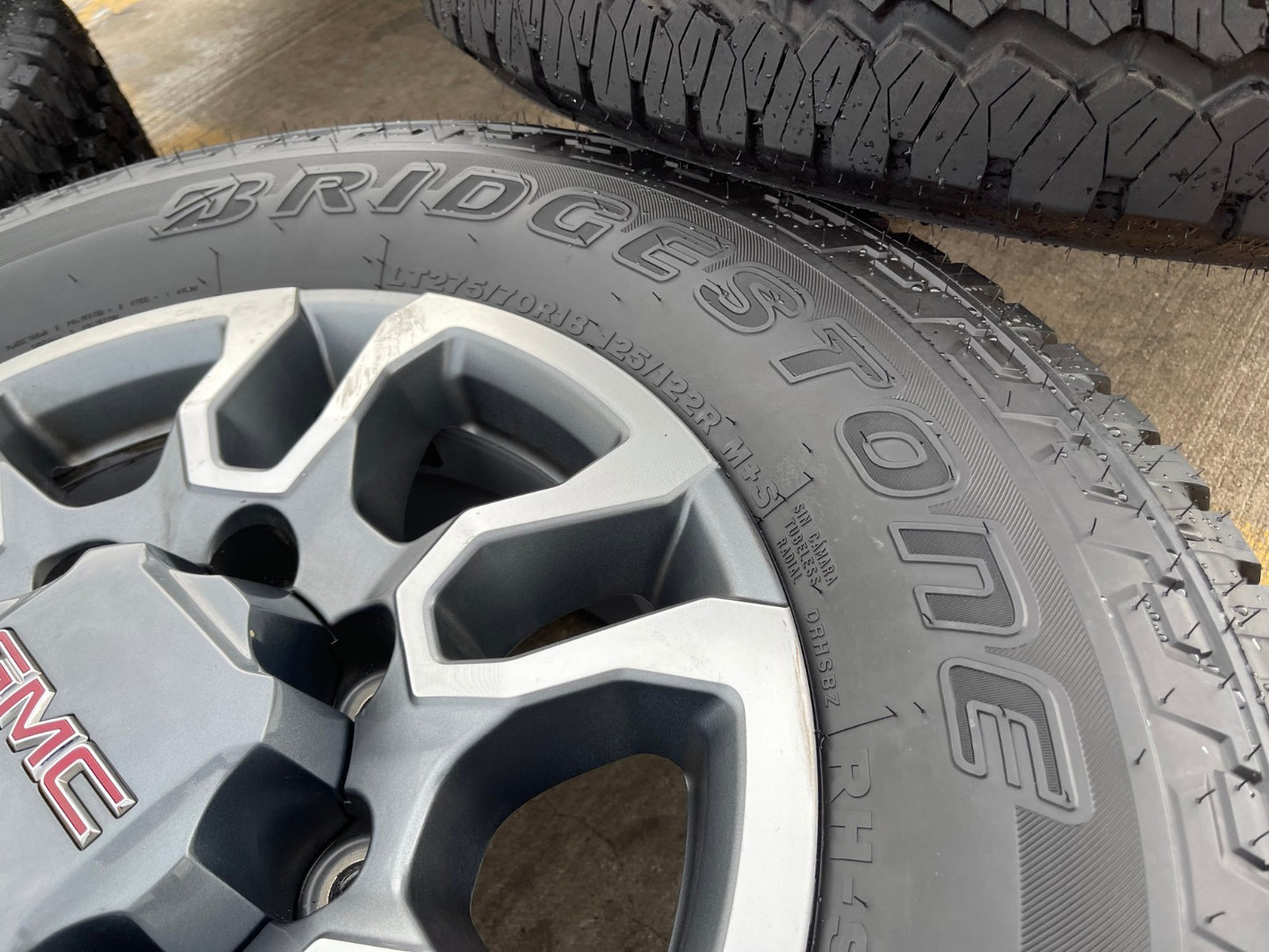 18" GMC Sierra AT4X Chevy Silverado 2500 3500 OEM 5949 wheels rims BRIDGESTONE