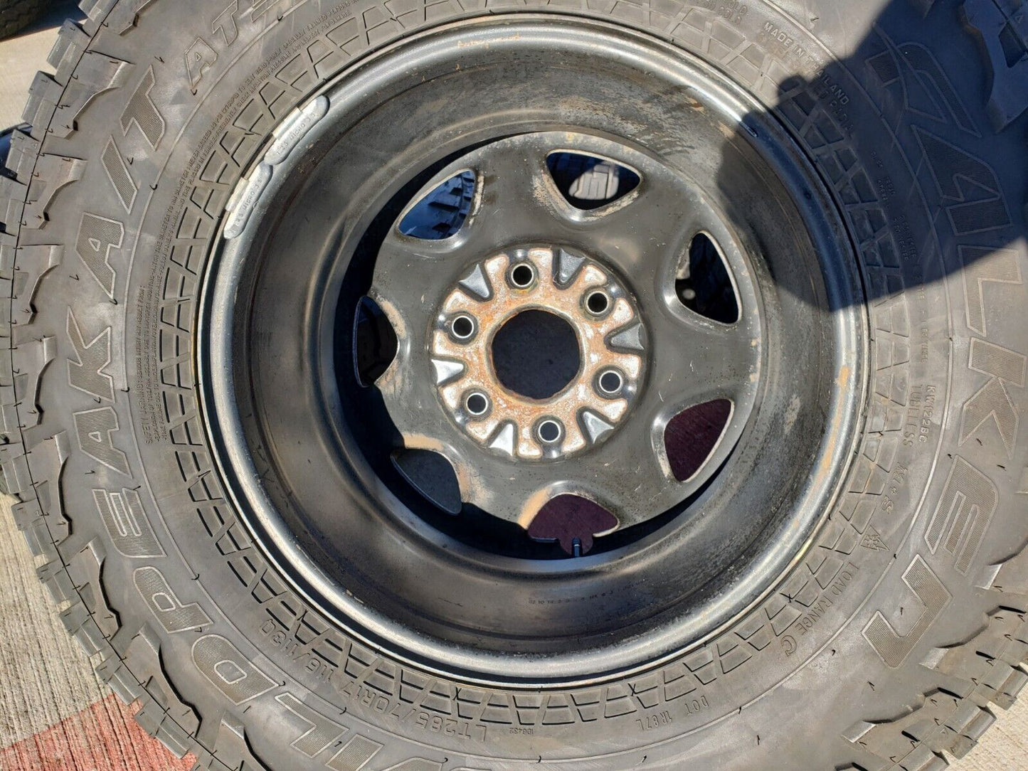 17" Chevy Silverado 1500 Tahoe Sierra OEM 5659 wheels rims tires