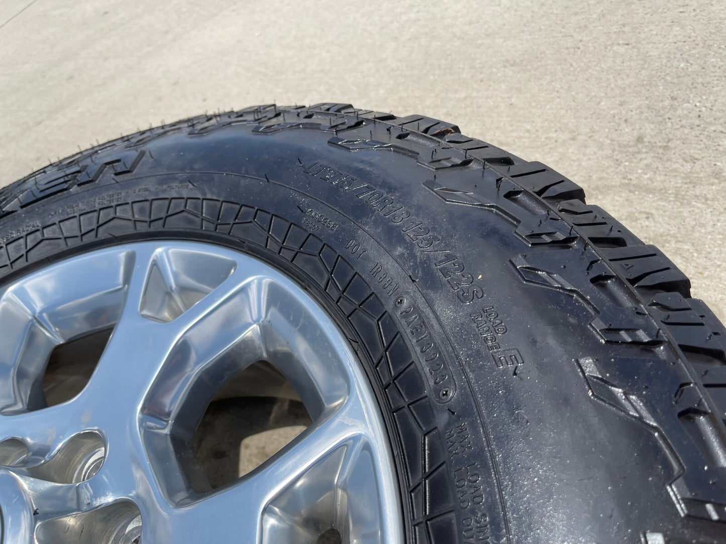 18" Ram 2500 3500 Laramie Power Wagon OEM wheels rims 2693 tires FALKEN A/T4