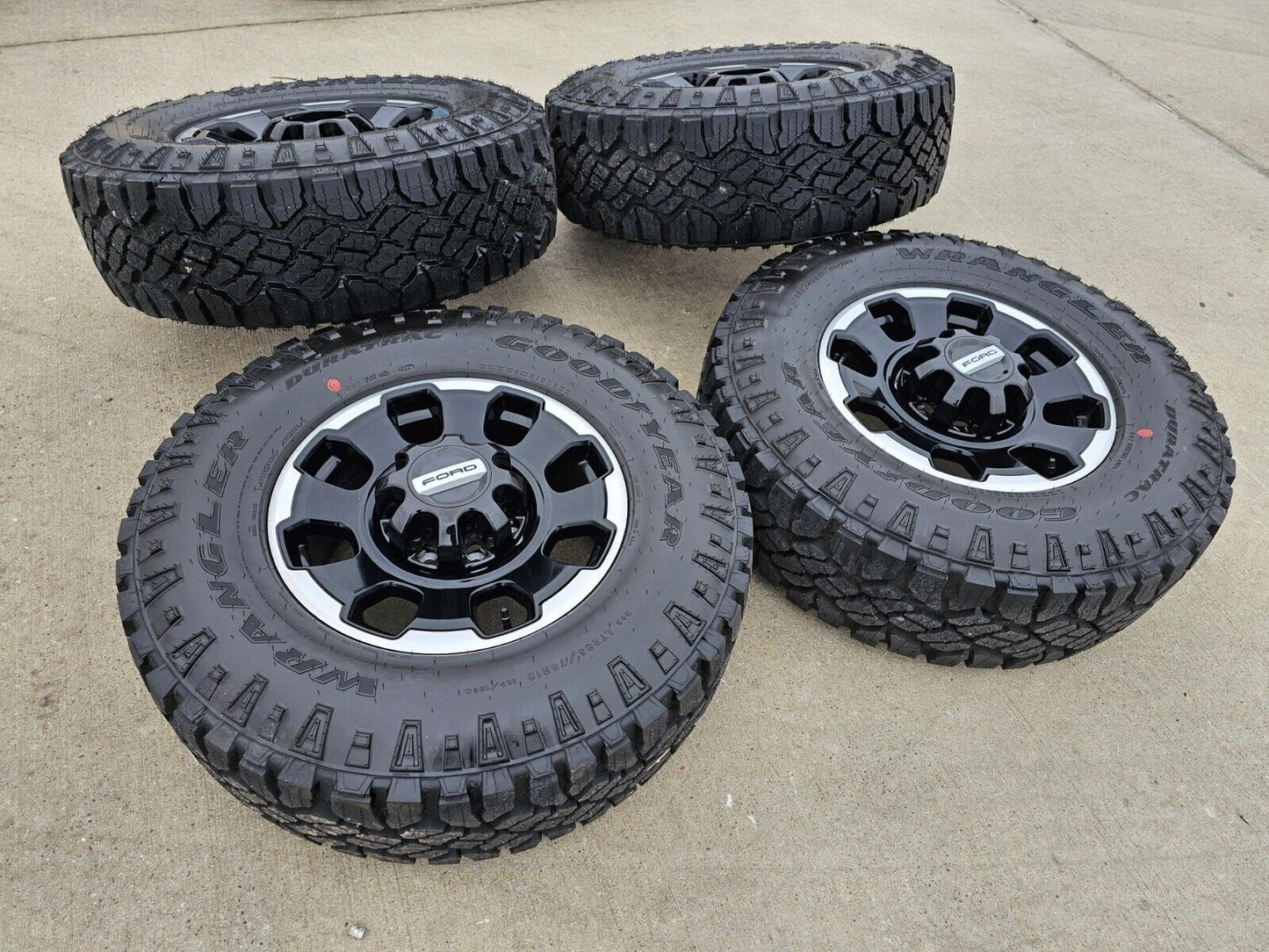 18" Ford F-250 F-350 OEM TREMOR 10482 black rims wheels 2023 2024 2025 NEW