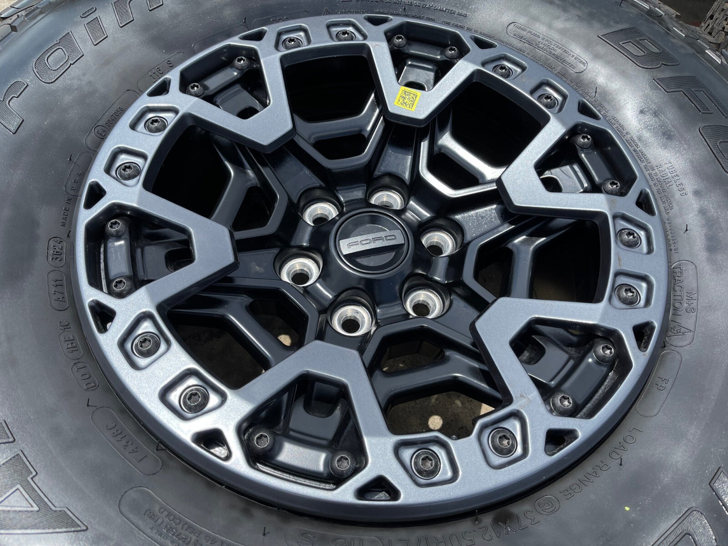 17" Ford F-150 Raptor R OEM BEADLOCK rims wheels 2025 2026 BFG 37" NEW