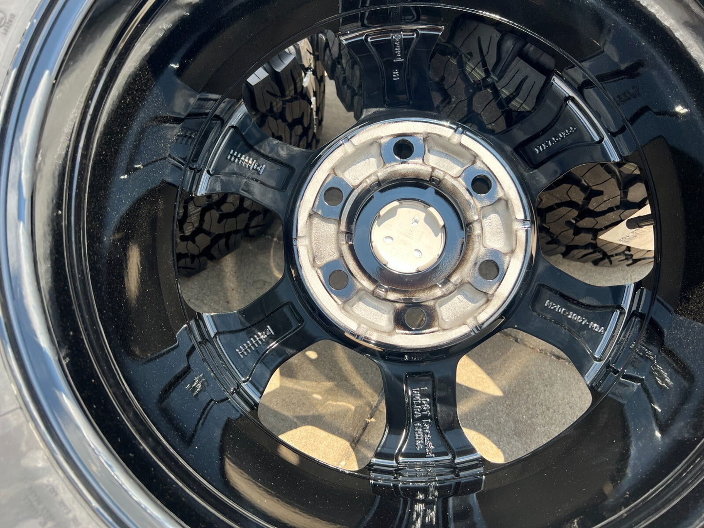 17" Ford Bronco SASQUACH wheels rims 10384 OEM Ranger 2024 2025 2026 2027 NEW