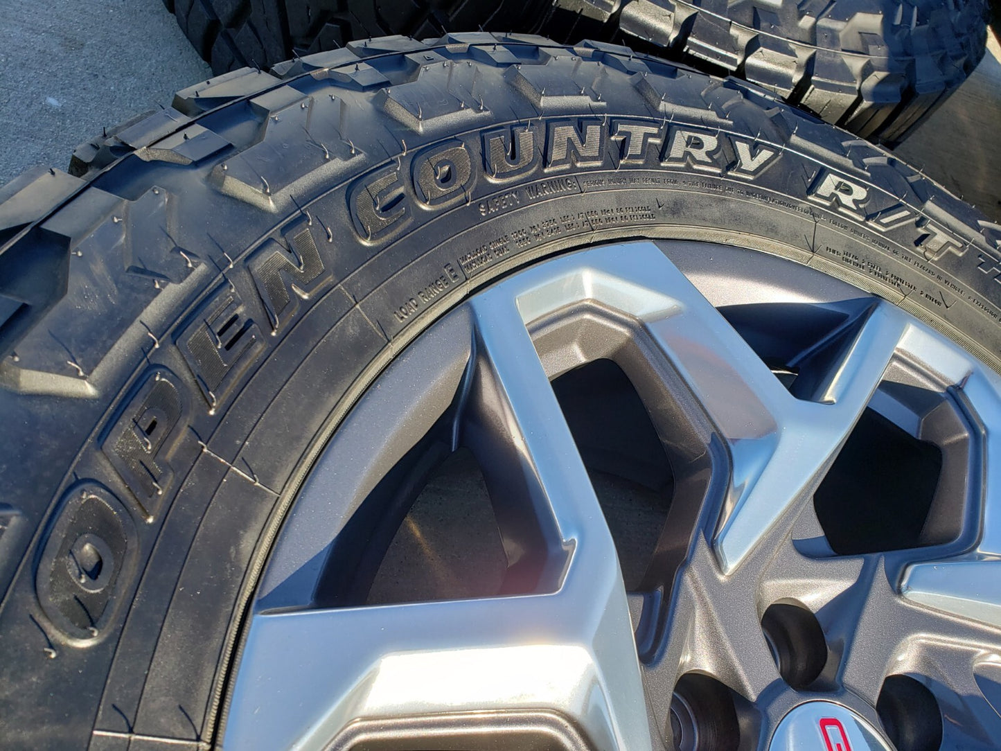 20" GMC Sierra Yukon AT4 Tahoe Silverado OEM 95369 wheels rims TOYO 34"