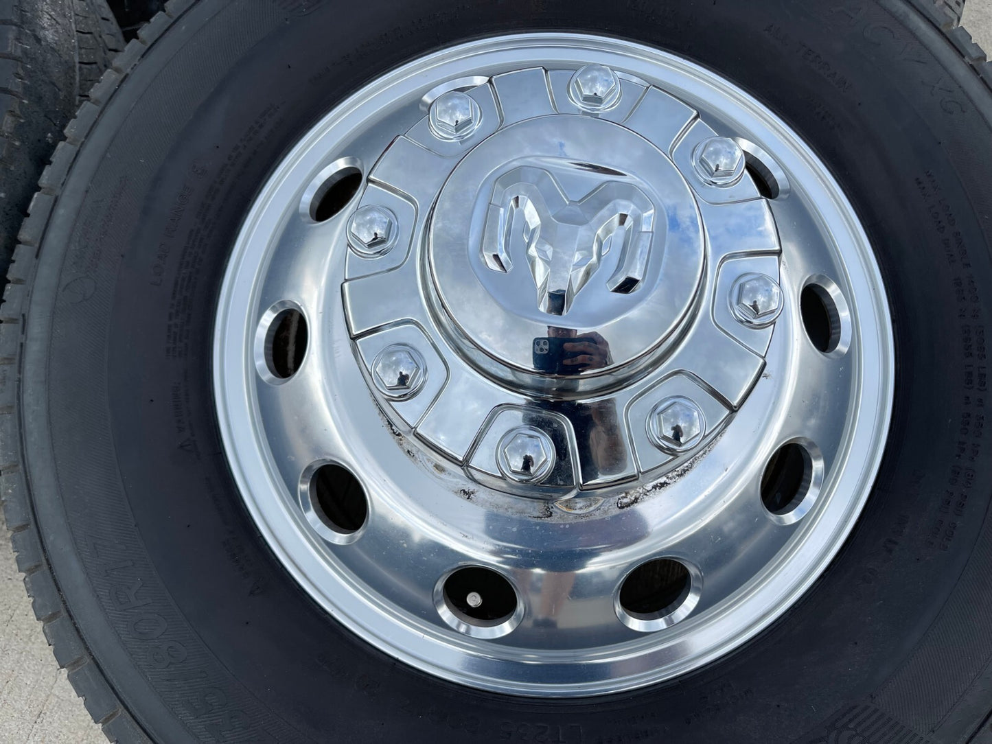 17" Dodge Ram 3500 Dually Laramie 8x200 wheels rims 2701 2702 OEM MICHELIN