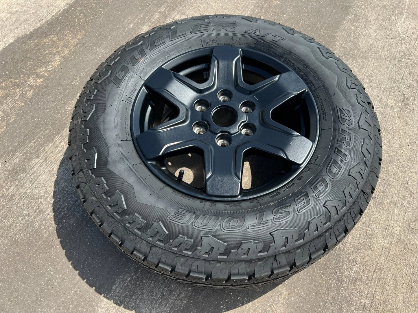 17" Ford Bronco wheel rim 95292 10383 SASQUATCH Ranger 2021 2022 2023 2024 NEW