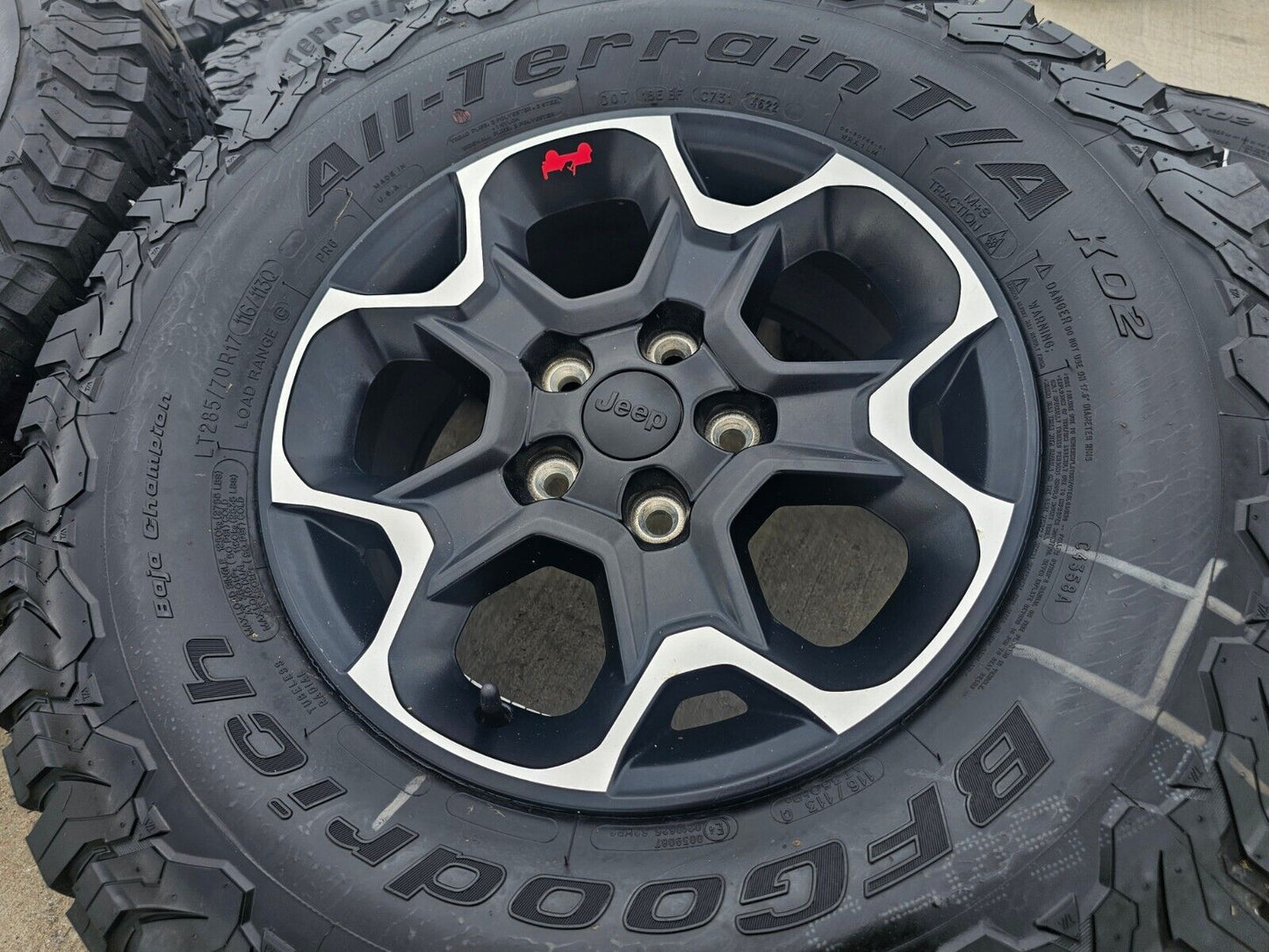 17" Jeep Wrangler Rubicon OEM wheels rims Gladiator 96832 9282 2023 2024 2025