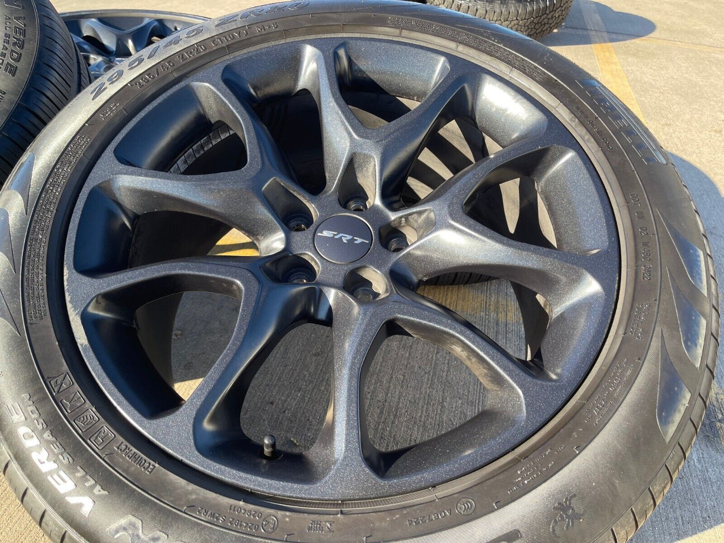 20" Durango Hellcat Jeep Grand Cherokee SRT OEM 2733 wheels rims tires