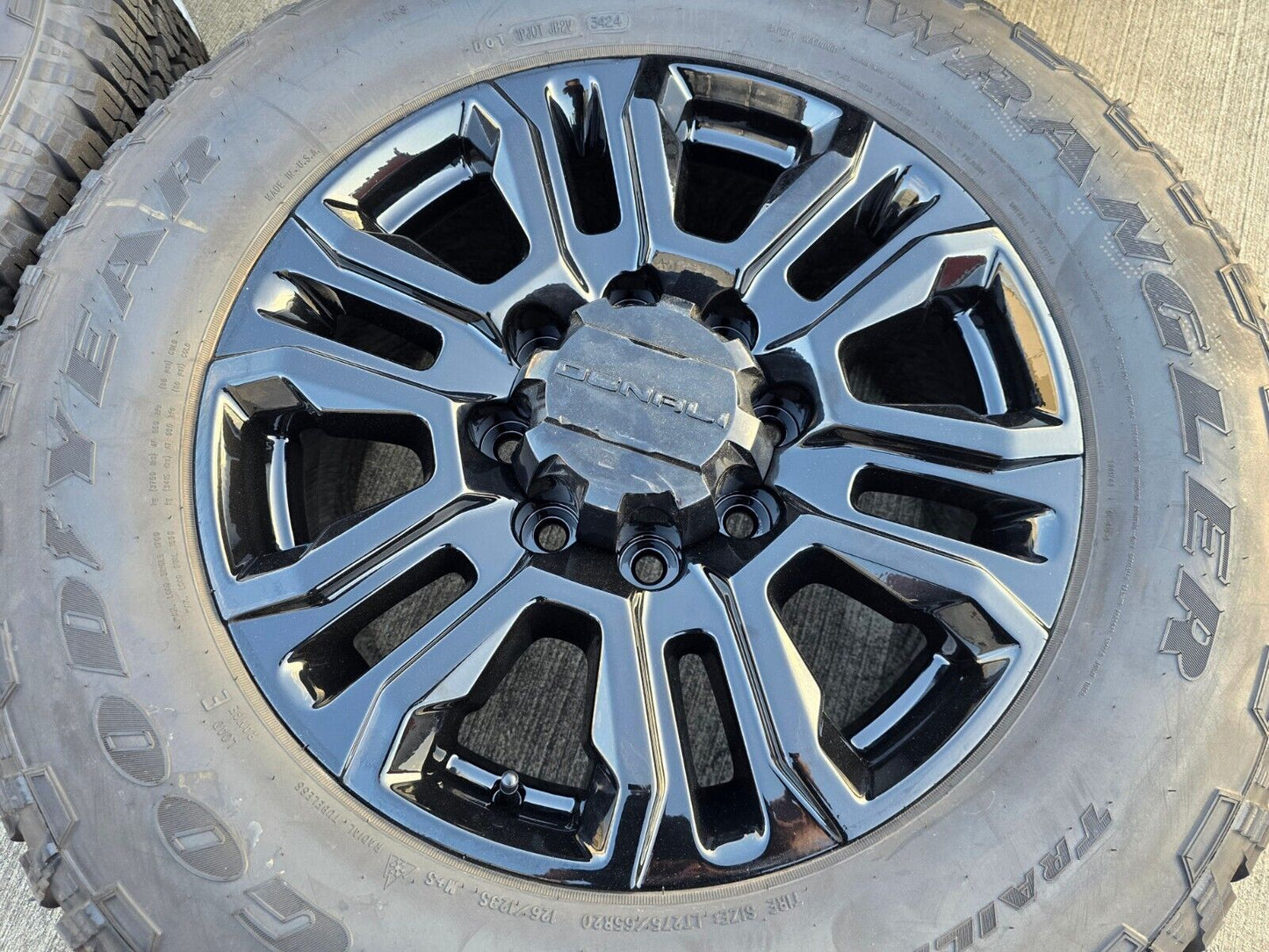 20" GMC Sierra Chevy 2500 OEM 5957 BLACK DIAMOND wheels rims 2024 2025 NEW