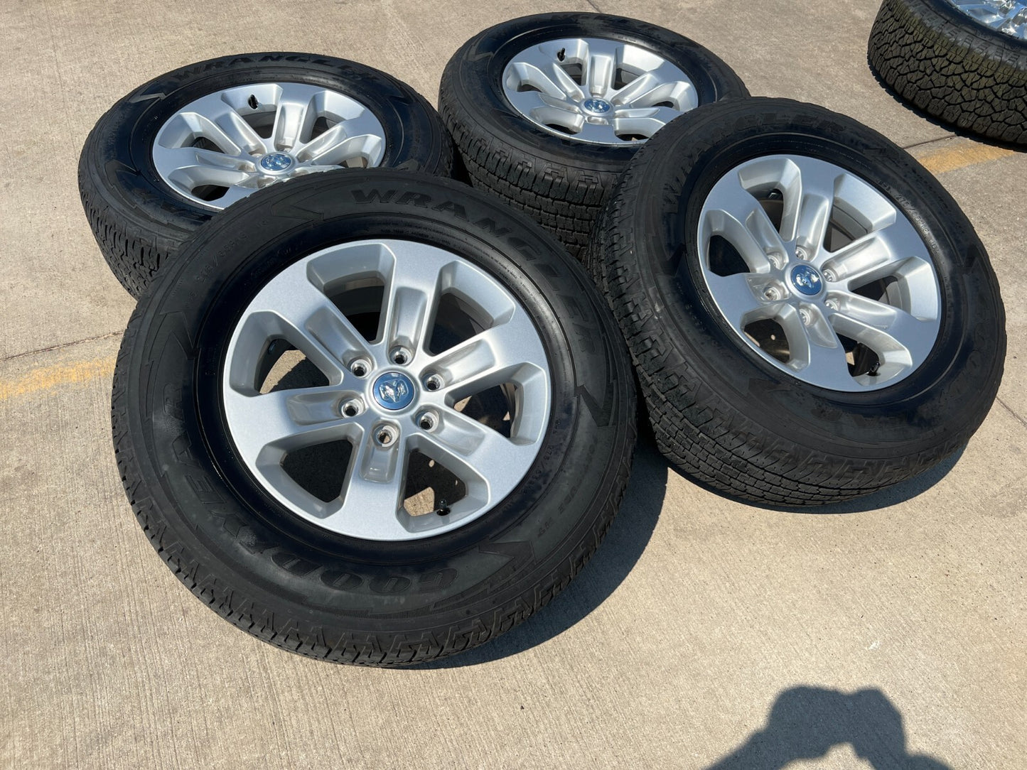 18" Dodge Ram 1500 OEM wheels rims 6x5.5 2672 tires 2019 2020 2021 2022 2023