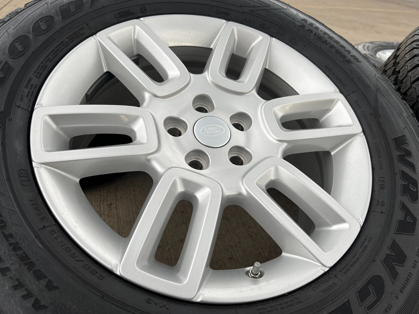 19" Land Rover DEFENDER Range Rover OEM wheels rims 72350 A/T 2023 2024 2025 NEW