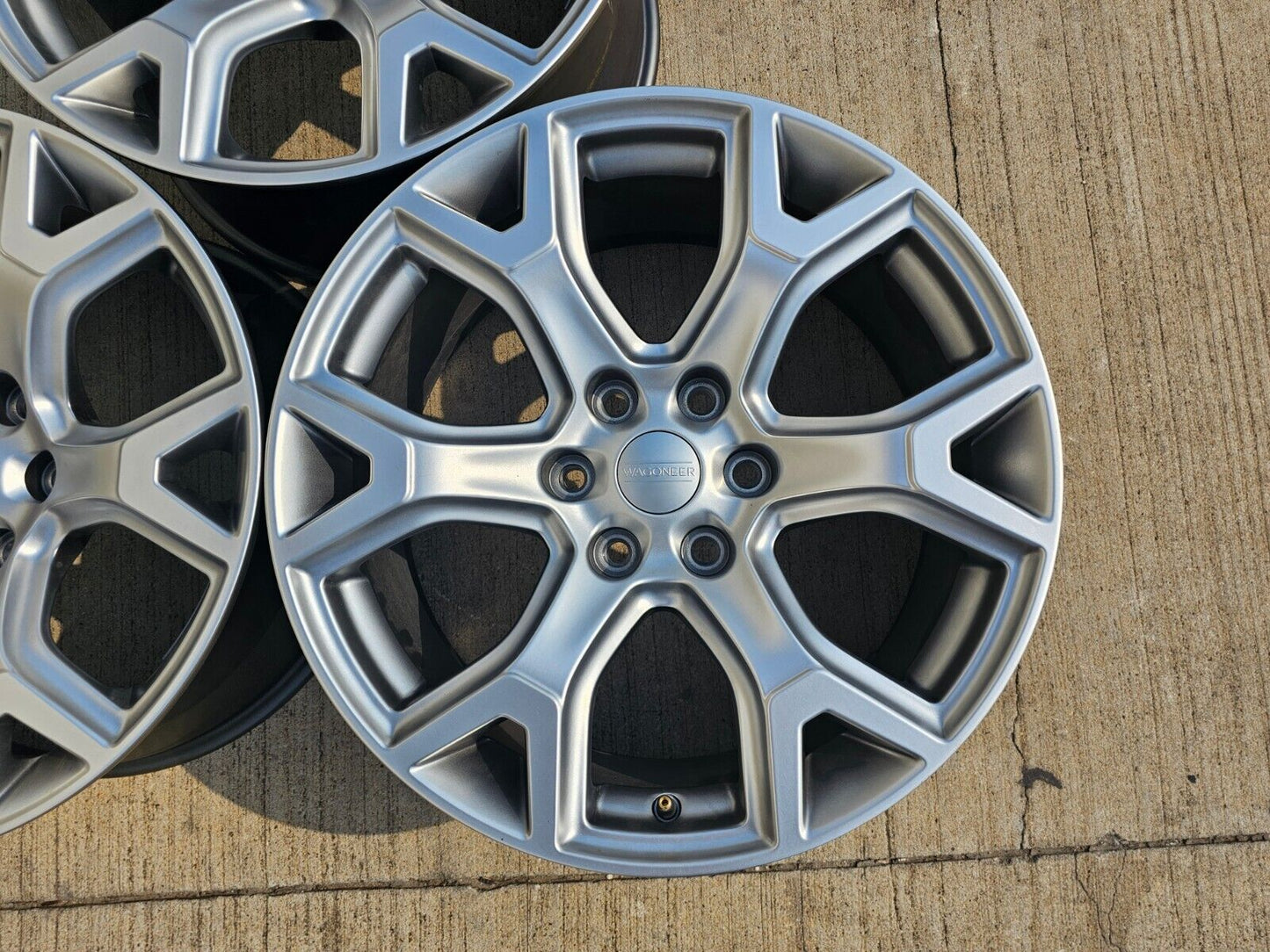 20" Jeep Grand Wagoneer OEM 2022 2023 2024 2025 wheel rim Dodge Ram 9296 NEW
