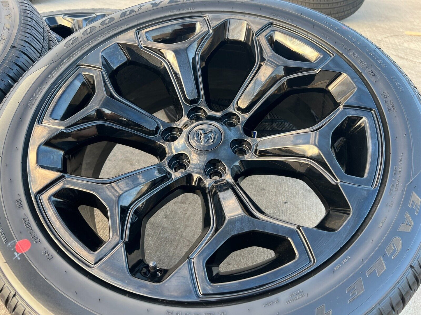 22" Dodge Ram 1500 OEM Laramie rims wheels tires 2685 black 2023 2024 2025 NEW