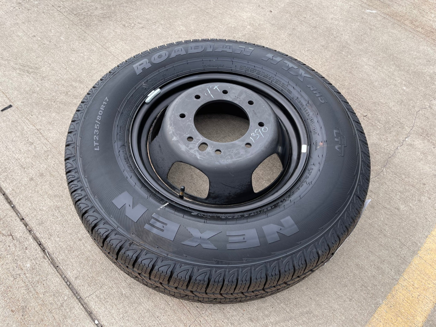 17" Dodge Ram 3500 Dually 8x200 wheel rim 2703 2704 OEM 2023 2024 2025 2026 NEW