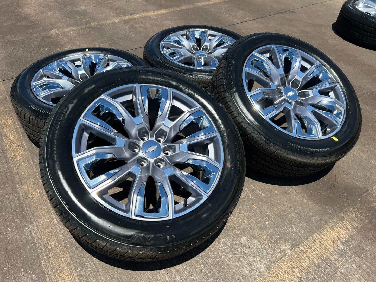 22" GMC Yukon Chevy Tahoe Escalade OEM chrome 95513 wheels rims NEW