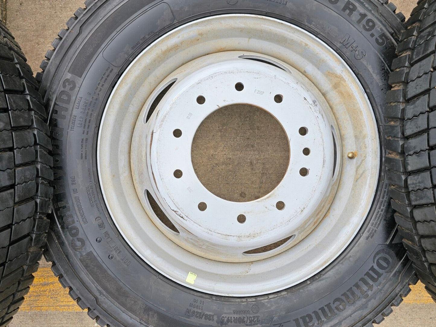 19.5" Ford F-450 Dually F-550 rims wheels RAM 4500 OEM 10x225 2022 2023 2024 NEW