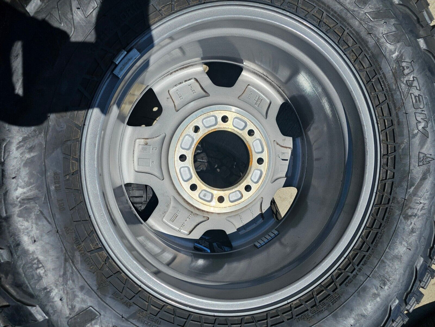 18" Ford F-250 F-350 TREMOR FX-4 OEM wheels 10298 tires FALKEN 35"