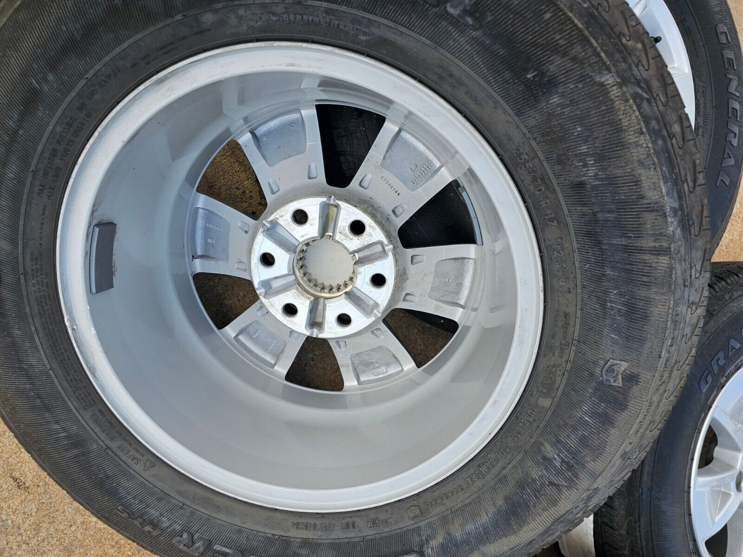 17" Chevy Silverado OEM wheels rims tires 5908 GMC Sierra Yukon