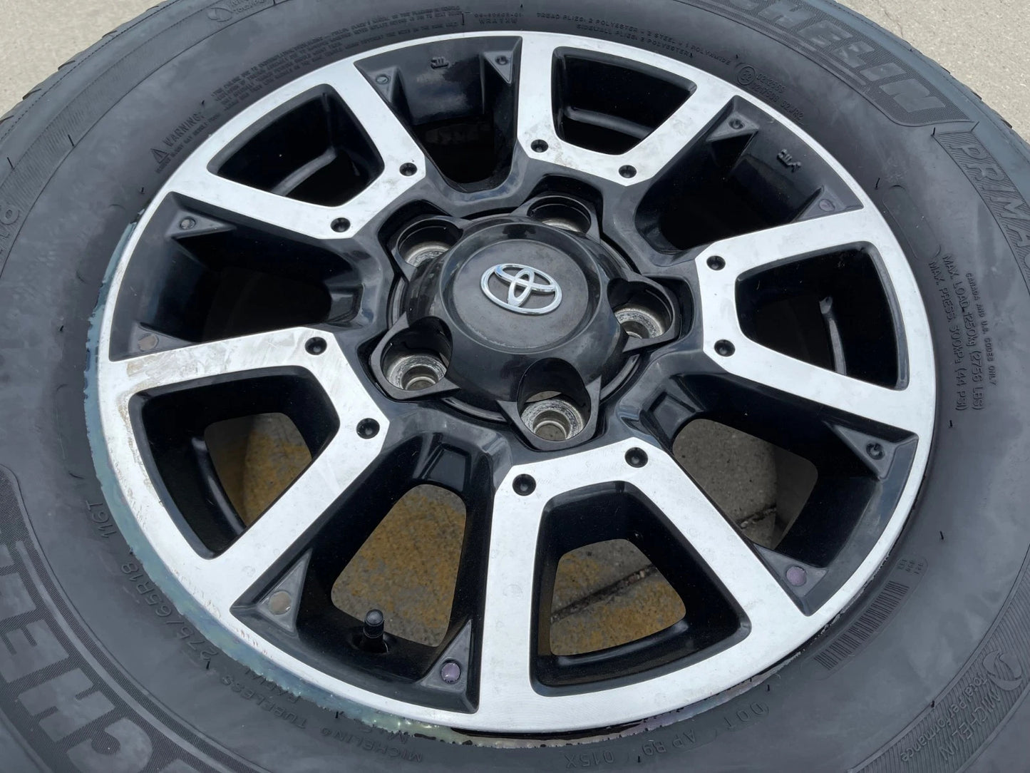 18" Toyota Tundra Sequoia TRD PRO black OEM wheel rim 5x150 tire spare 75157