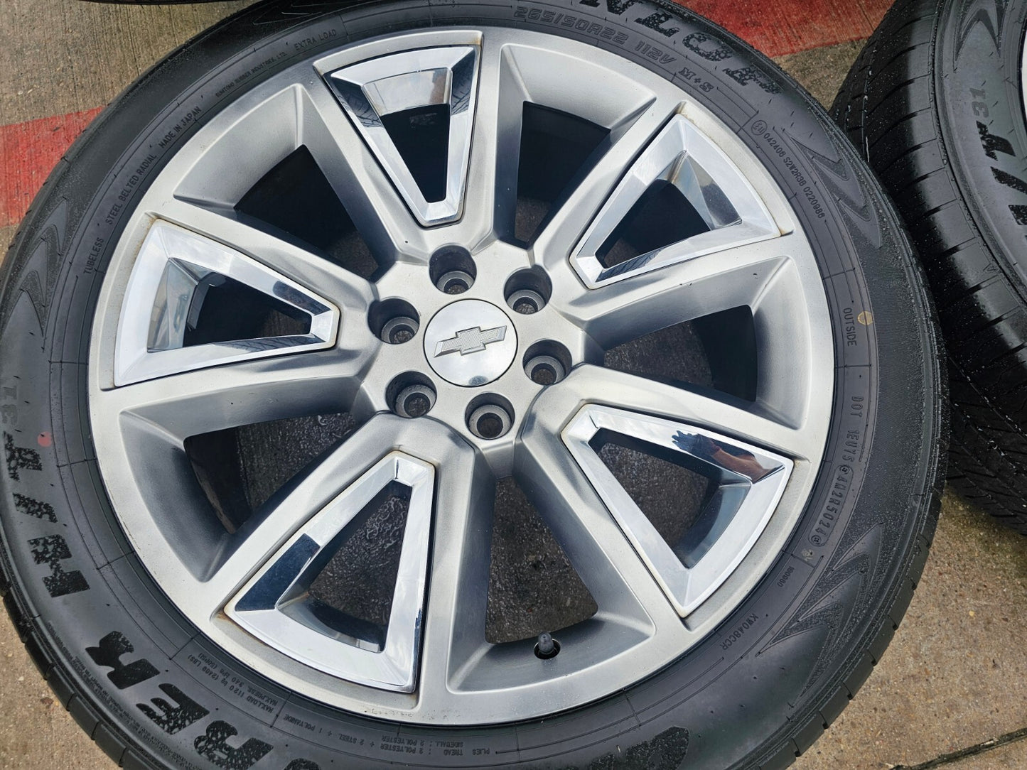 22" Chevy Tahoe Silverado Suburban LTZ chrome 5696 OEM wheels rims