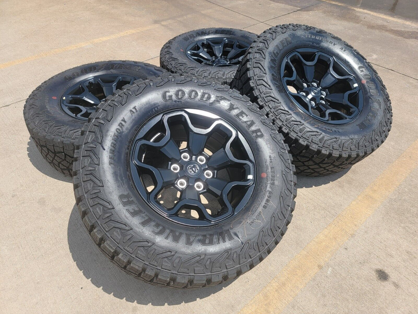 18" Dodge Ram 1500 TRX Black OEM 66002 wheels rims 33" tires 2022 2023 2024 NEW