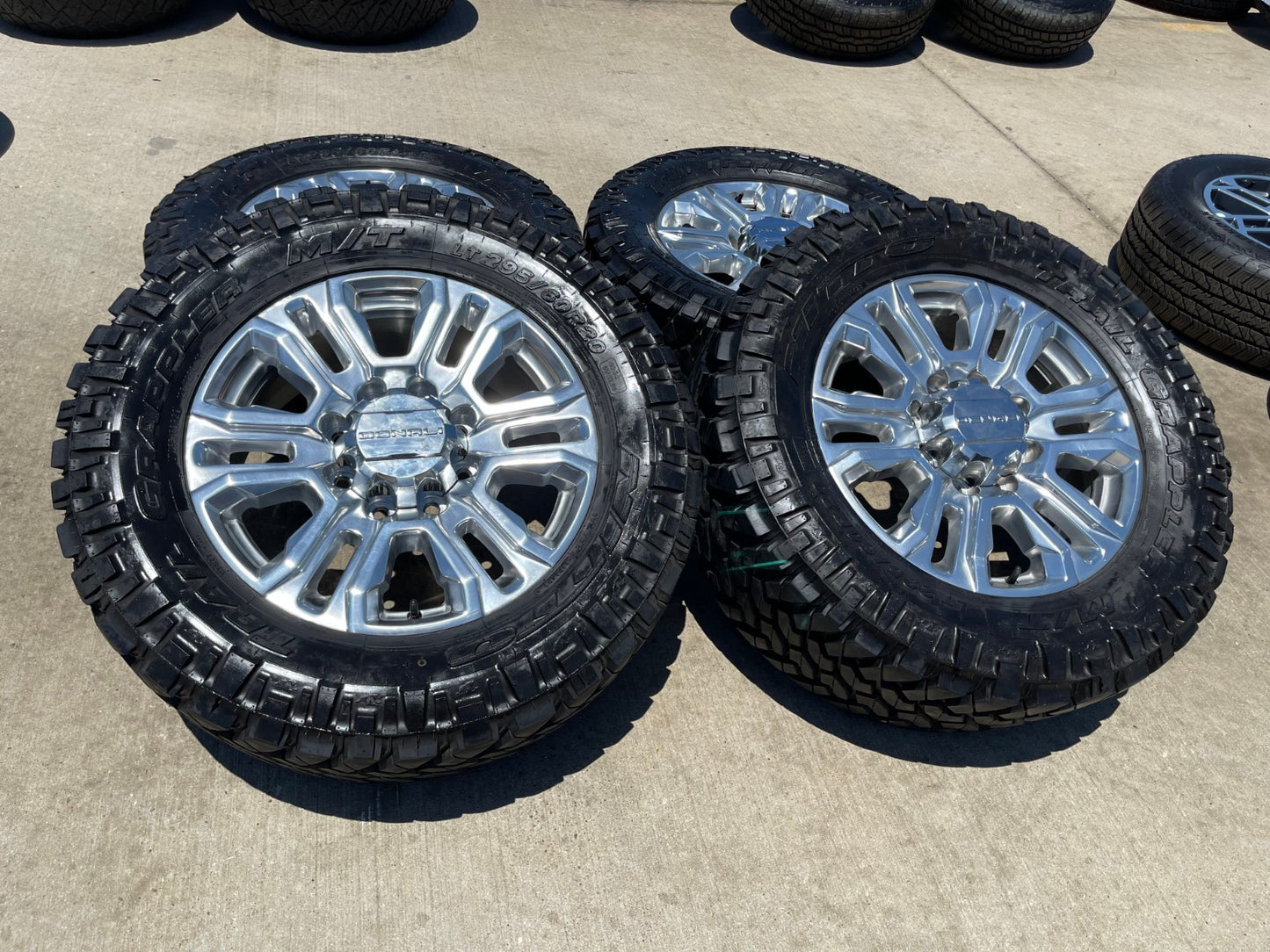 20" GMC Sierra Denali 2500 3500 OEM 5957 wheels rims 2022 2023 2024 2025 NITTO