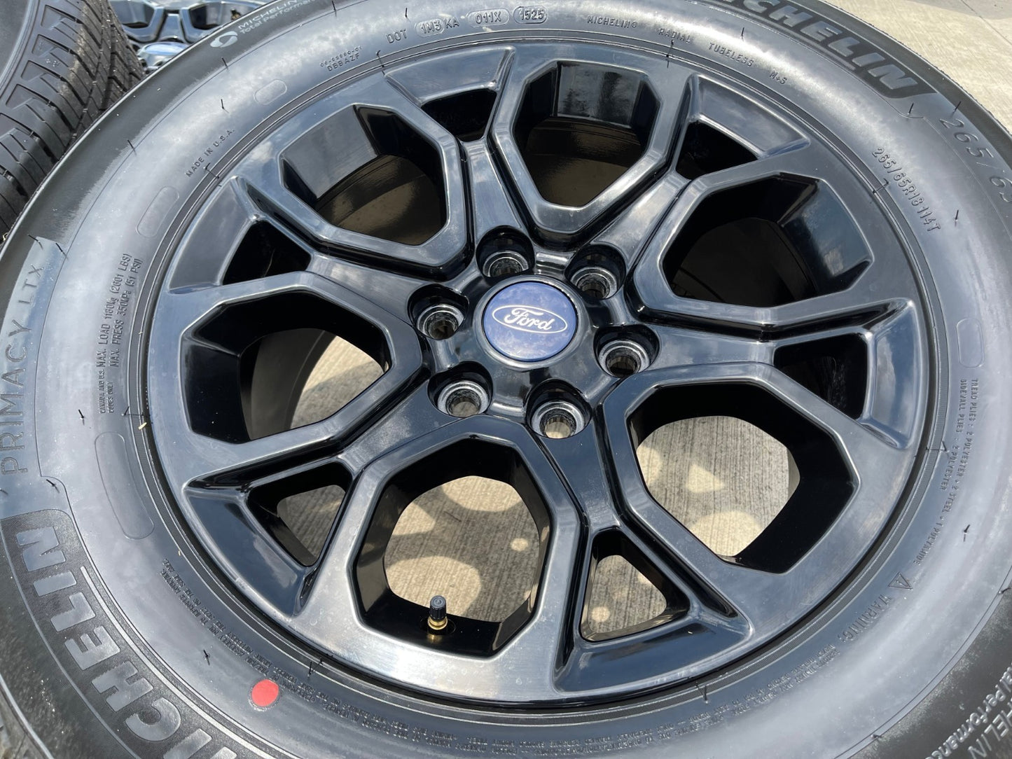 18" Ford F-150 OEM rims wheels 10438 Expedition 2023 2024 2025 2026 MICHELIN NEW