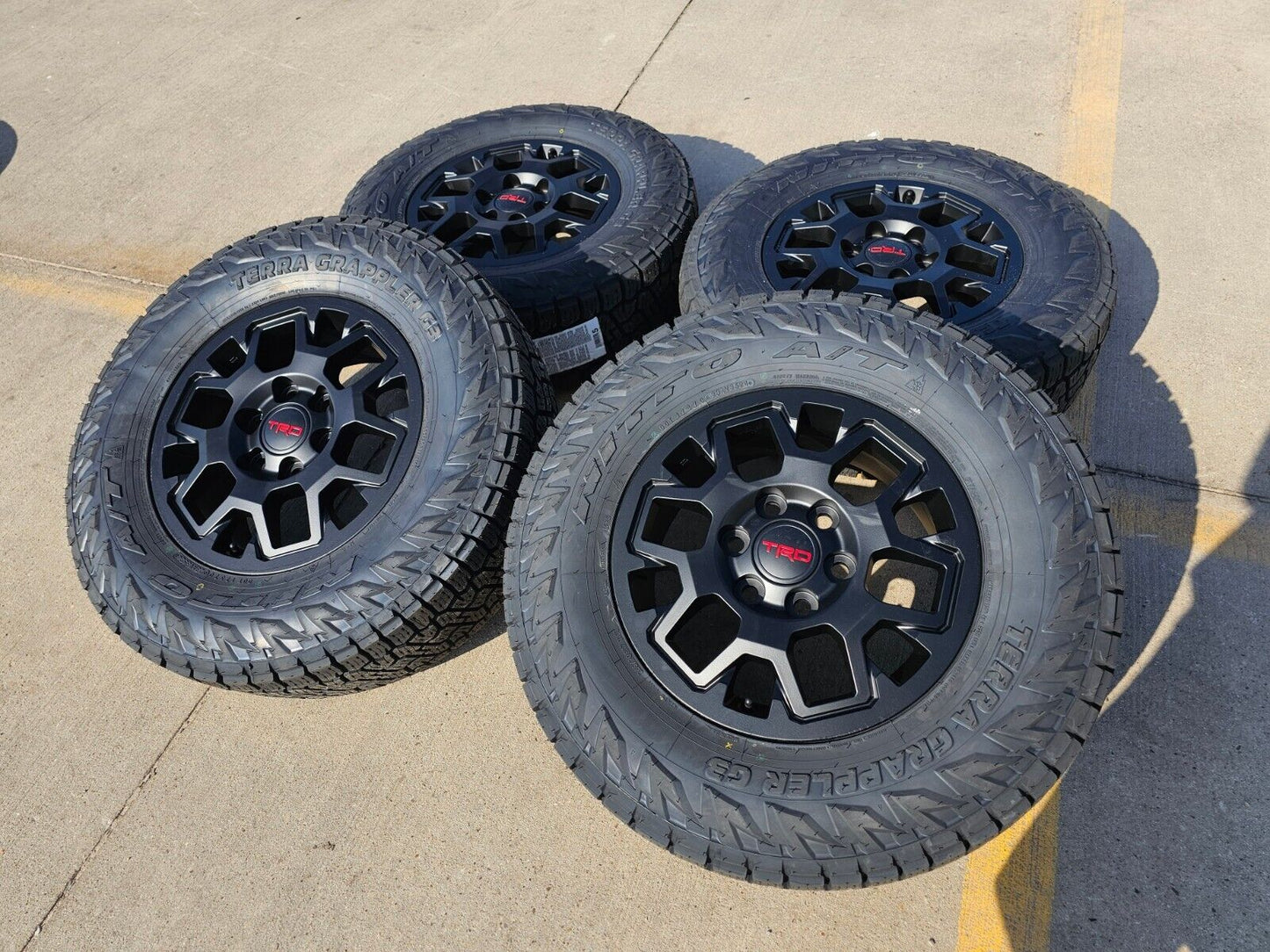 17" Toyota Tacoma 4Runner TRD OEM 10638 42611 95893 wheels rims 2025 NITTO NEW
