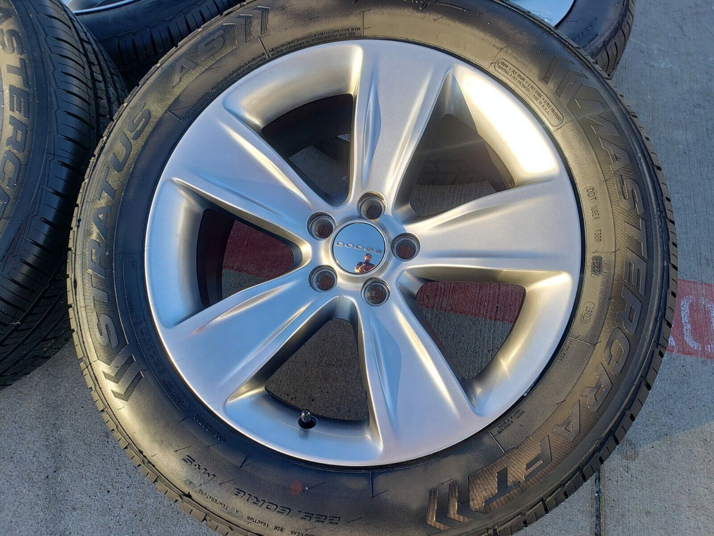 18" Dodge Charger Challenger Chrysler 300 OEM 2521 wheels rims tires NEW