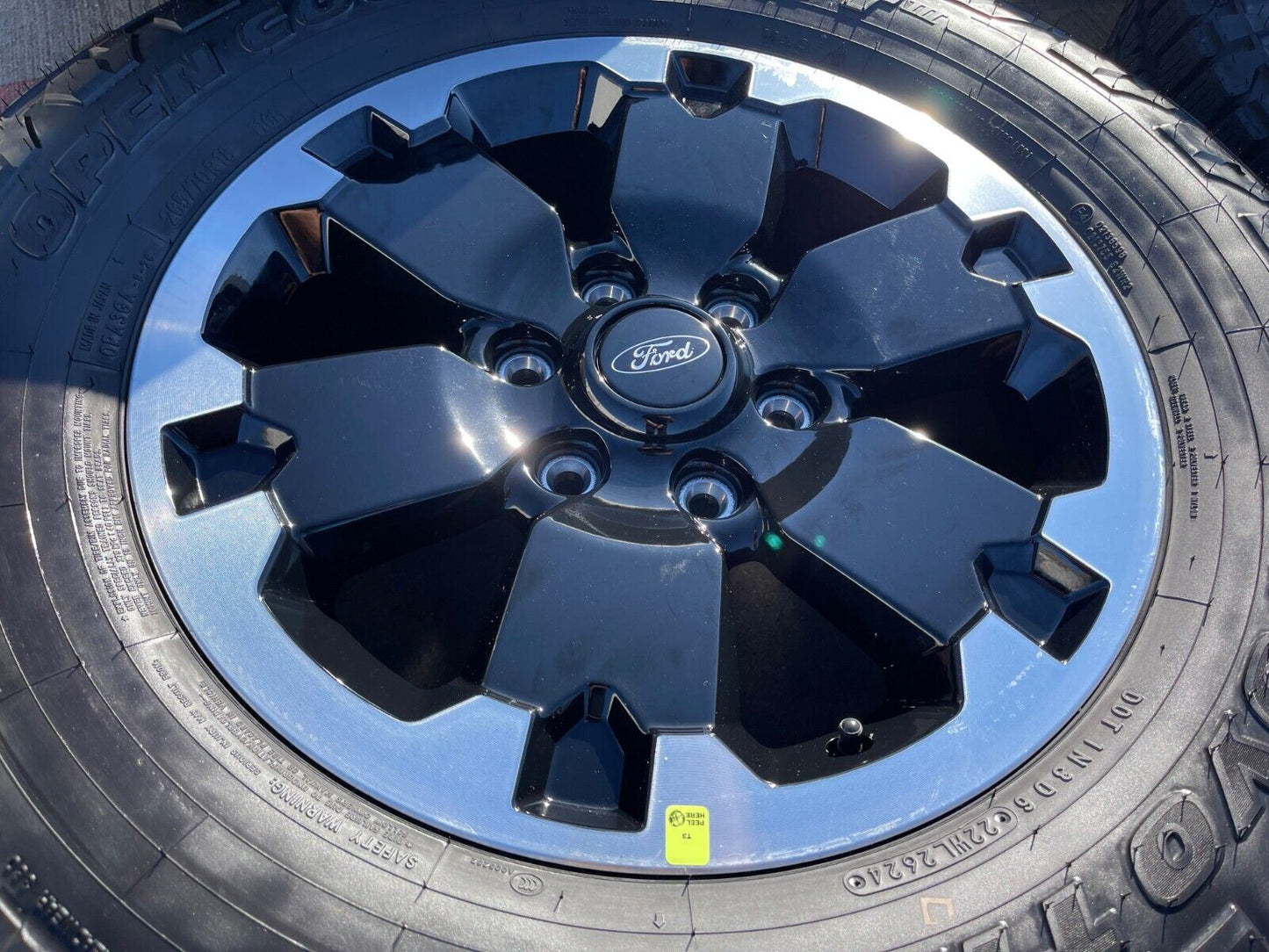18" Ford Bronco BADLANDS OEM black wheels rims 10282 Ranger 2024 2025 TOYO NEW