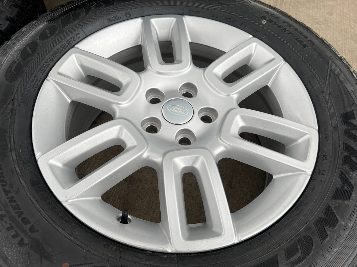 19" Land Rover DEFENDER Range Rover OEM wheels rims 72350 A/T 2023 2024 2025 NEW