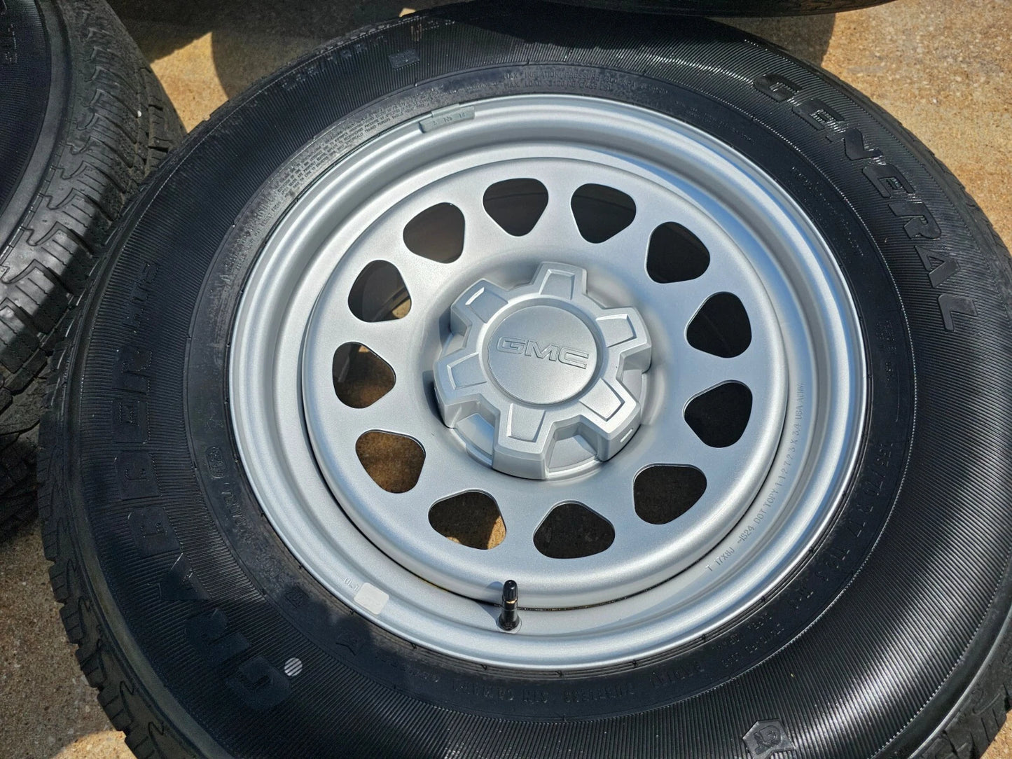 17" GMC Sierra Chevy Silverado OEM wheels rims tires 8130 Yukon NEW