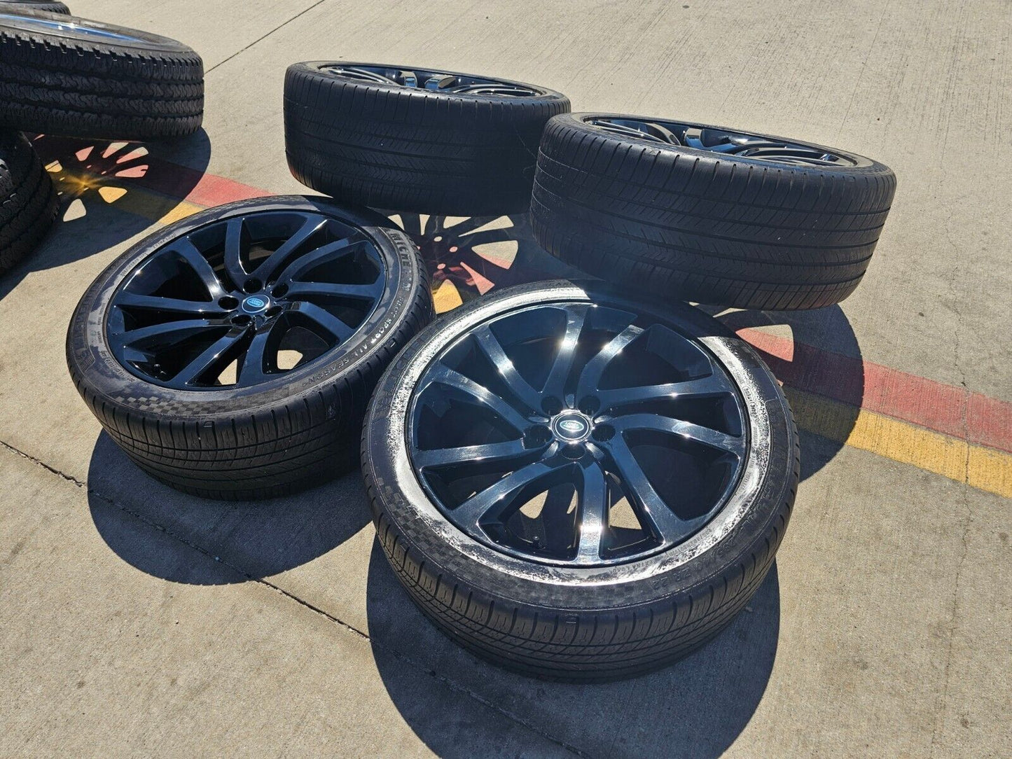 22" Land Rover Discovery Range AUTOBIOGRAPHY OEM 72294 wheels rims tires