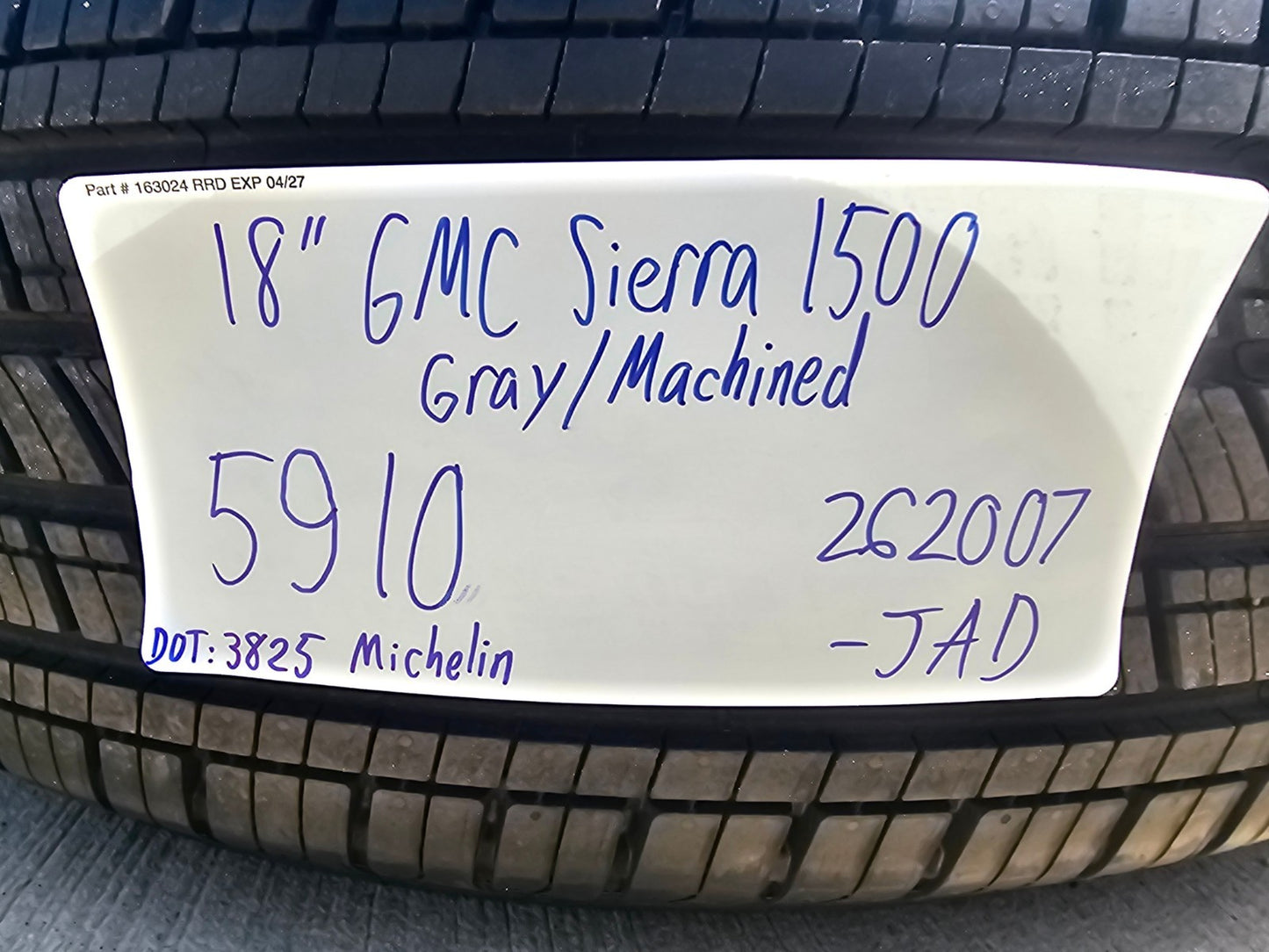 18" GMC Sierra Canyon Chevy Tahoe Colorado OEM 5910 wheels rims MICHELIN