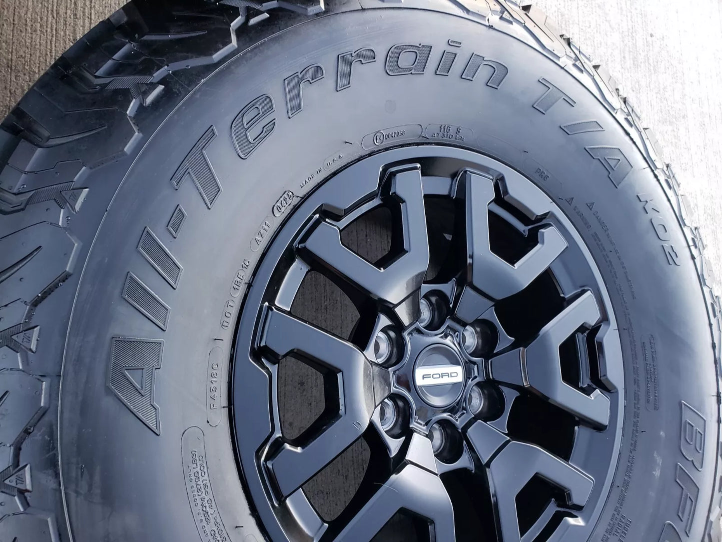 17" Ford F-150 Raptor Bronco OEM rims wheels BFG 10461 tires 2024 2025 BFG NEW