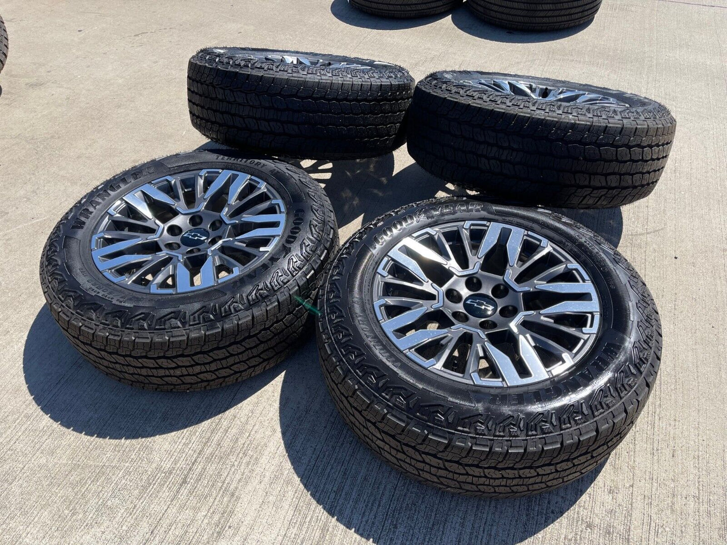 20" Chevy Silverado Z71 Colorado GMC Sierra Canyon OEM wheels rims 2025 2026 NEW
