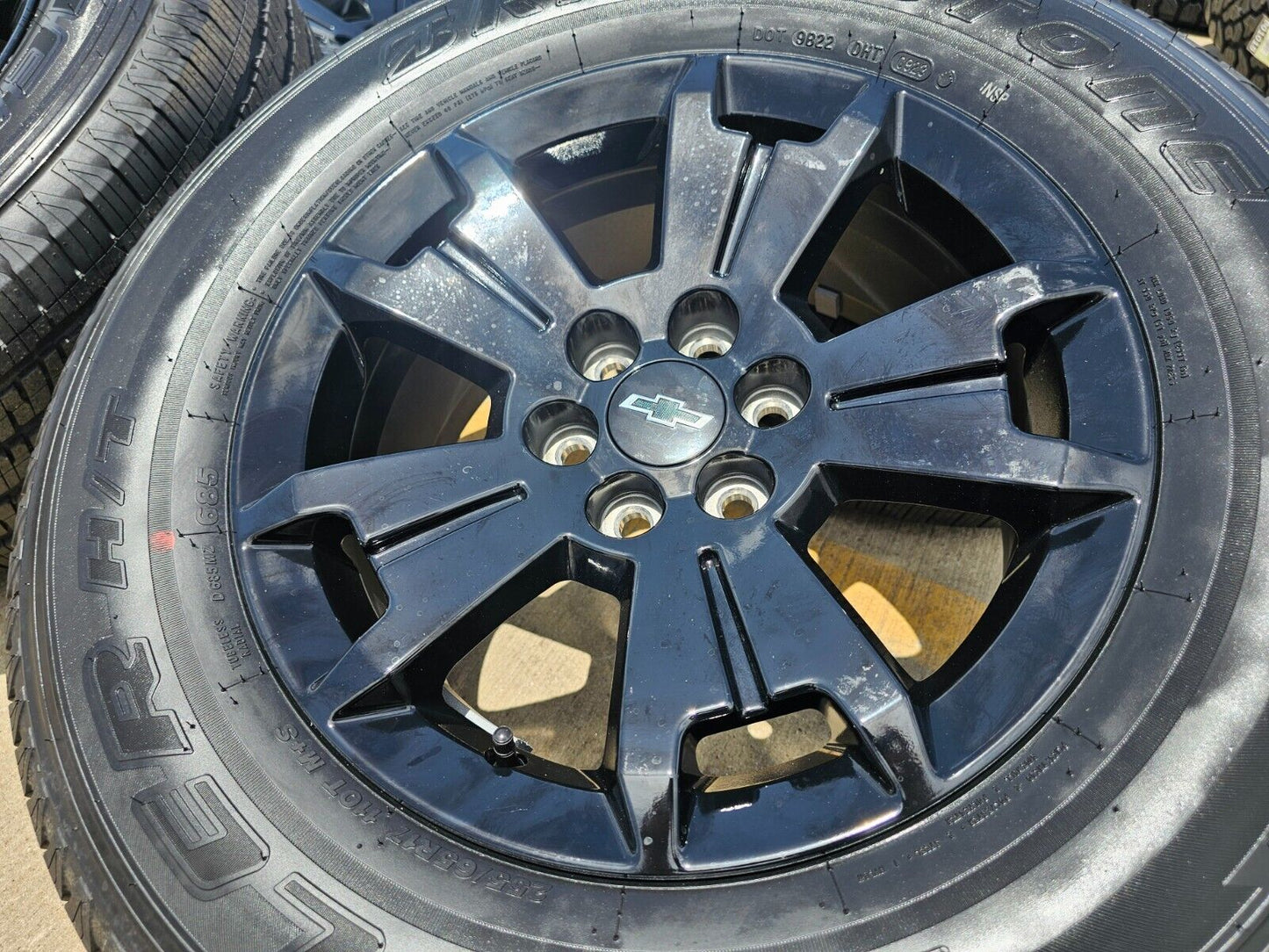 17" Chevy Colorado GMC Canyon OEM Black 5672 wheels rims tires NEW
