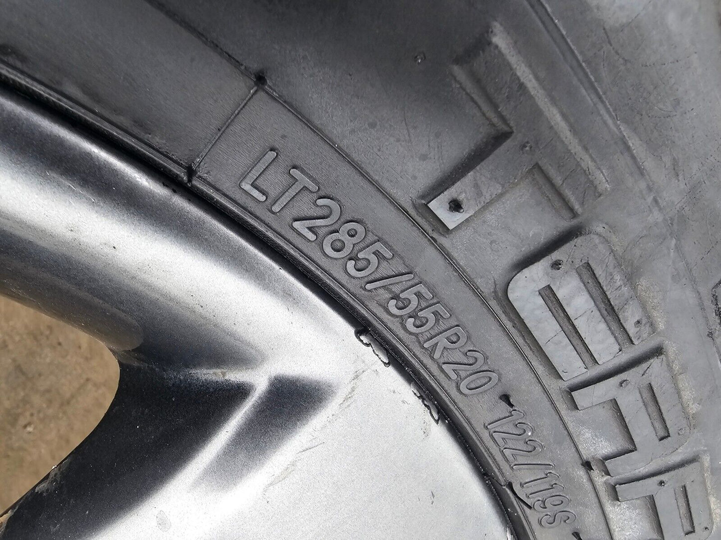 20" Ford Expedition F-150 OEM gray wheels rims 3833 3896 tires NITTO