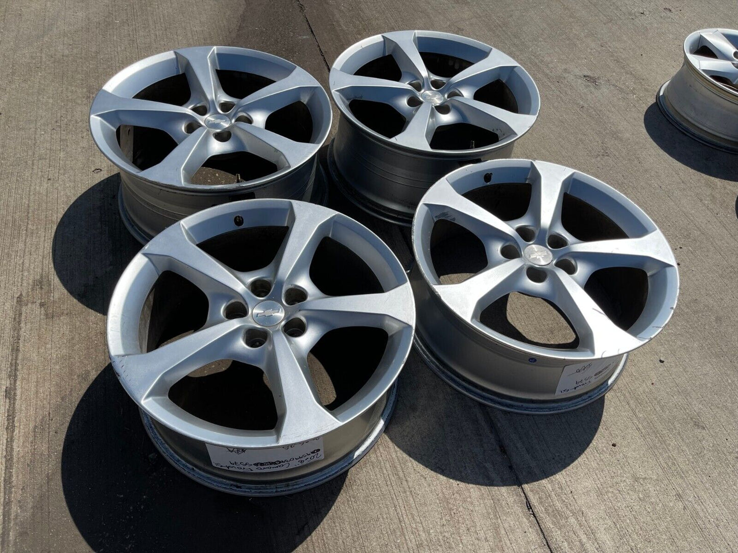 20" Chevy Camaro SS ZL1 OEM 5579 5581 staggered wheels rims