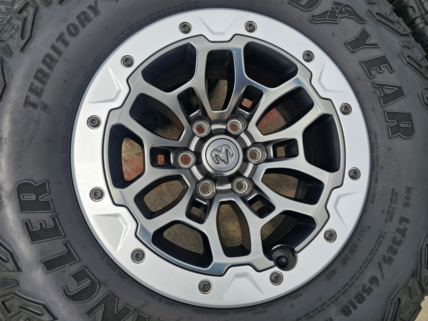 18" Dodge Ram 1500 RHO TRX Beadlock OEM wheel rim 2735 tires 2023 2024 2025