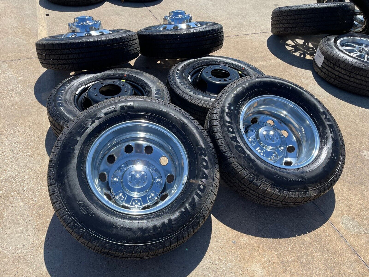 17" Dodge Ram 3500 Dually Laramie 8x200 wheels rims 2701 2702 OEM 2024 2025 NEW