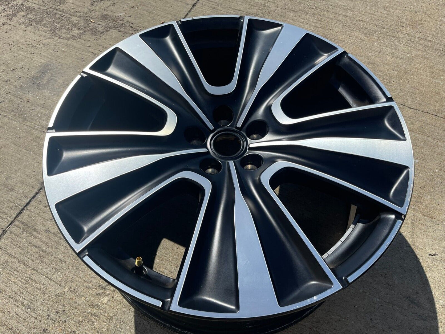 22" Range Rover AUTOBIOGRAPHY OEM wheel rim tire Land 2023 2024 2025