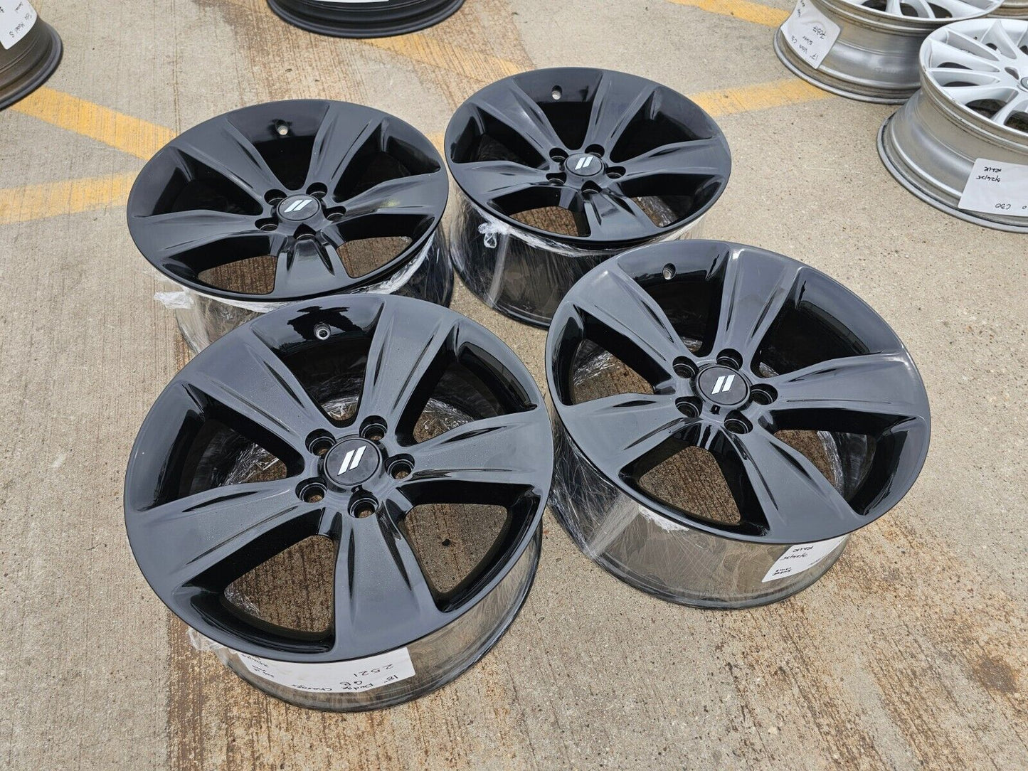 18" Dodge Charger Challenger Chrysler 300 OEM 2521 wheels rims NEW