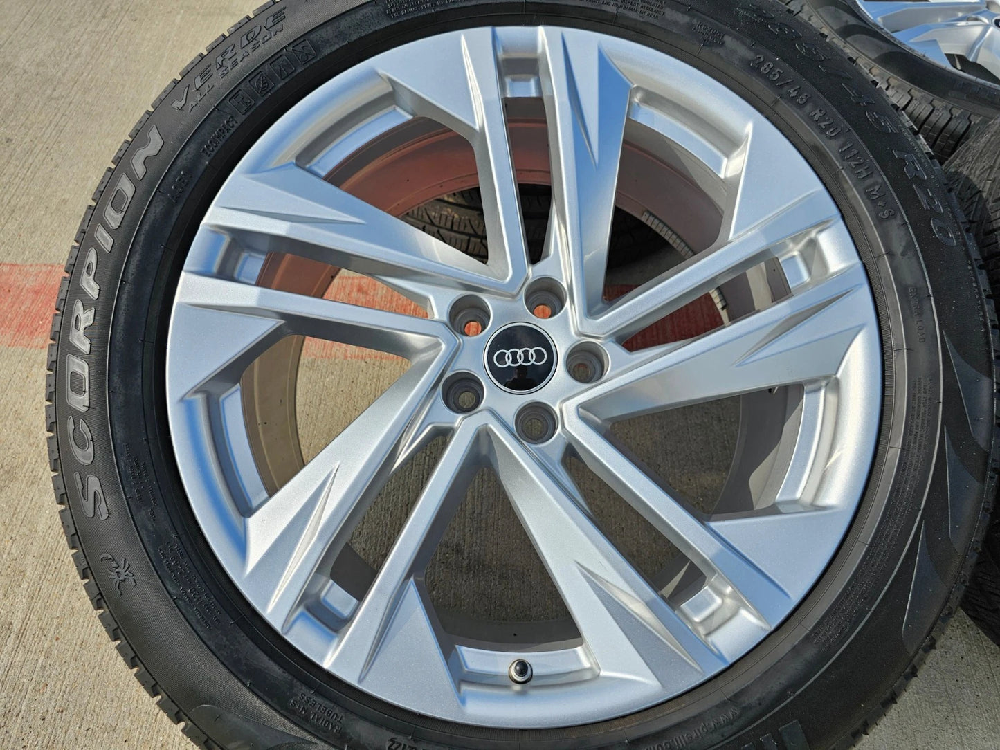 20" Audi Q7 OEM wheels rims Q8 RS S VW Atlas 12053 tires 2021 2022 2023 2024