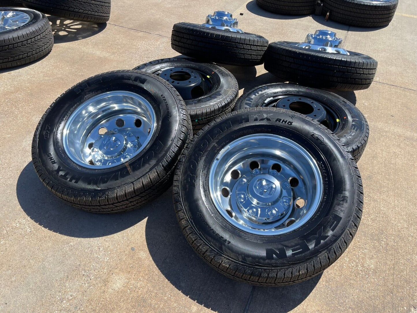 17" Dodge Ram 3500 Dually Laramie 8x200 wheels rims 2701 2702 OEM 2024 2025 NEW