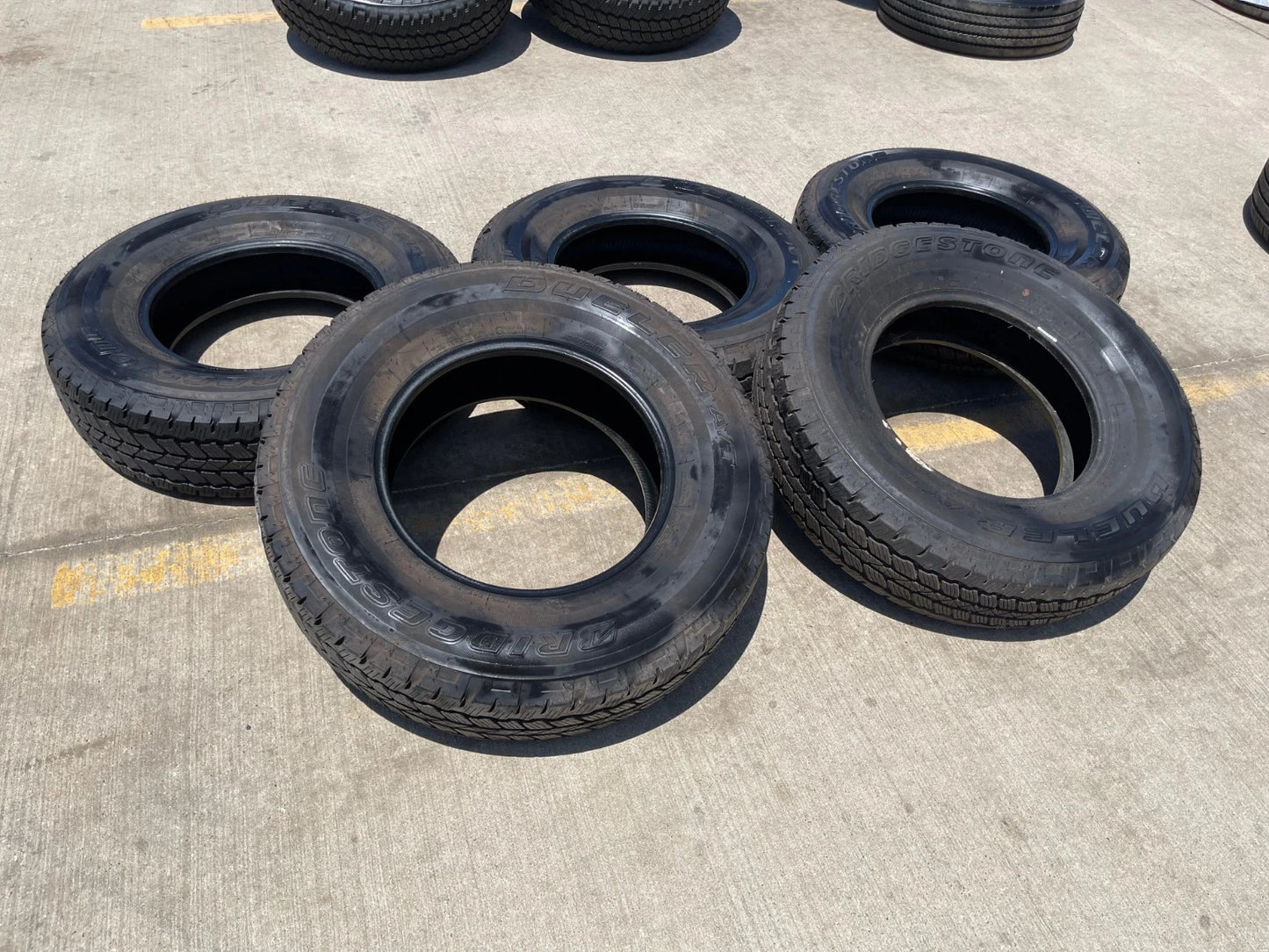 (5) 255/75/17 Bridgestone Dueler A/T tires Jeep Wrangler Ford Bronco