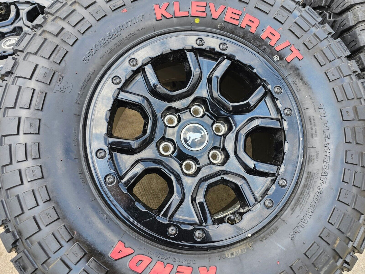 17" Ford Bronco HERITAGE SASQUATCH wheels rims BEADLOCK 10388 KENDA 35"